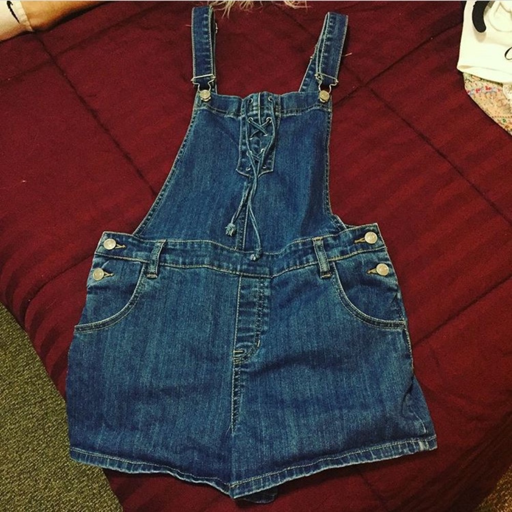 Pacsun bibs worn once